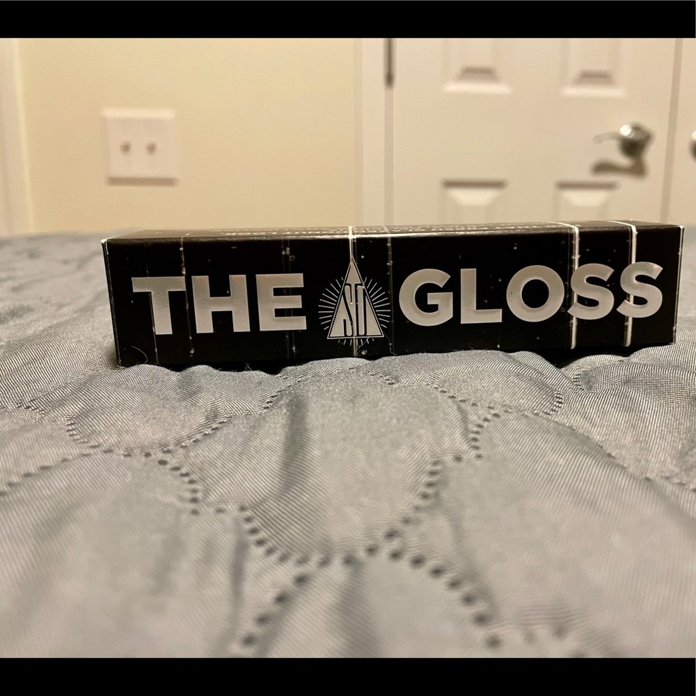 JSC x Shane Dawson - Shane Glossin’ NWT AUTHENTIC